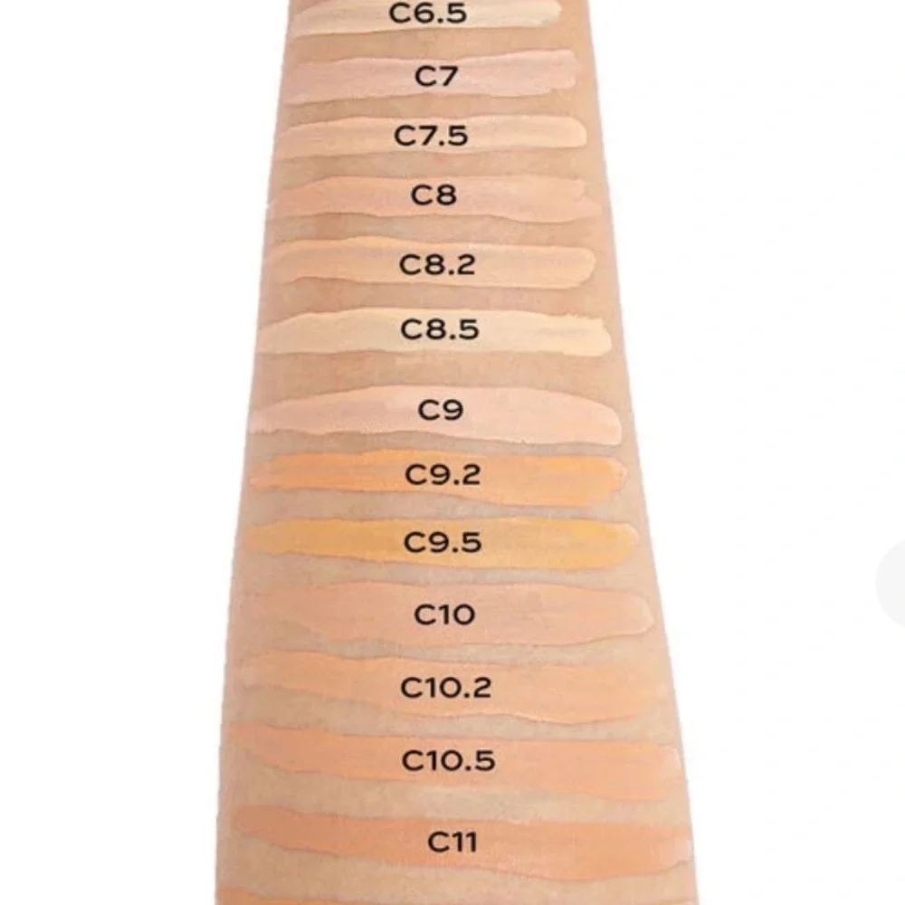 Makeup Revolution Conceal & Define Concealer C9